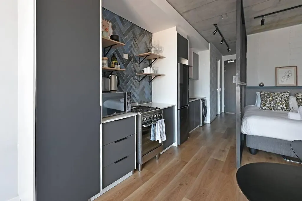 Sea Point Living With Rooftop Pool Le Cap